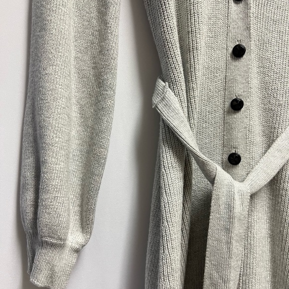 White house black market Long Button-Front Cardigan/Dress - Picture 5 of 13